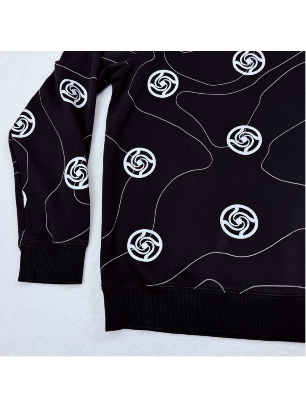 Men's Jujutsu Kaisen Black & White Designed Casual Hoodie Large - Picture 10 of 13